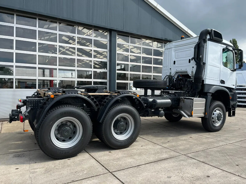 Mercedes-Benz Arocs 4058 AS 6x6 Tractor Head 180T Push Pull euro3 (Pre order) - Tractor unit: picture 5 Mercedes-Benz Arocs 4058 AS 6x6 Tractor Head 180T Push Pull euro3 (Pre order) - Tractor unit: picture 5