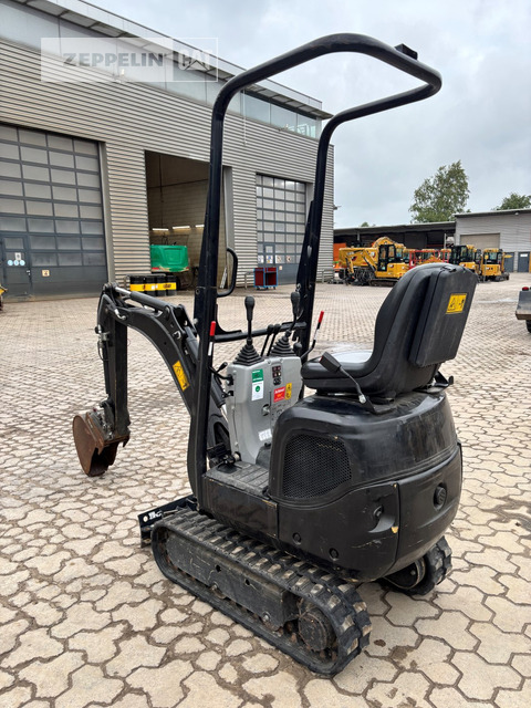 Cat 300.9D - Mini excavator: picture 3 Cat 300.9D - Mini excavator: picture 3