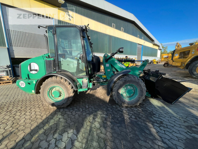 Cat 906M - Wheel loader: picture 2 Cat 906M - Wheel loader: picture 2