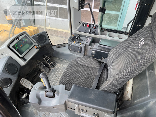 Wheel loader Cat 962M: picture 22 Wheel loader Cat 962M: picture 22