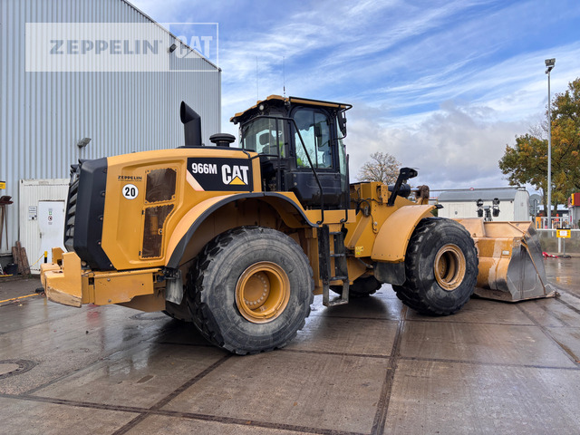 Cat 966M - Wheel loader: picture 3 Cat 966M - Wheel loader: picture 3