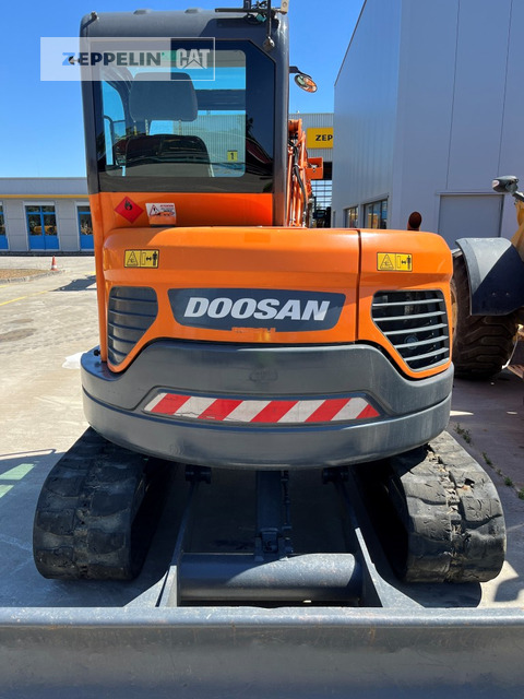 Doosan DX63-3 - Mini excavator: picture 2 Doosan DX63-3 - Mini excavator: picture 2