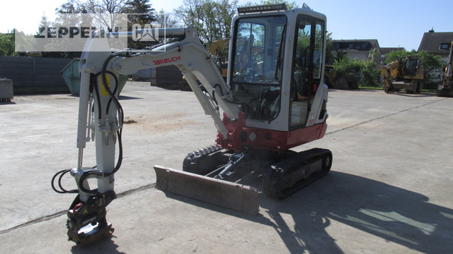 Takeuchi, Japan TB225 - Mini excavator: picture 4 Takeuchi, Japan TB225 - Mini excavator: picture 4