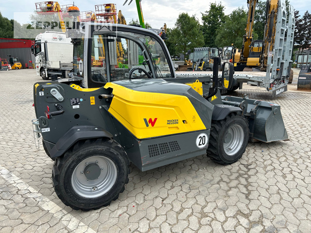 Wacker TH412 - Telescopic handler: picture 3 Wacker TH412 - Telescopic handler: picture 3