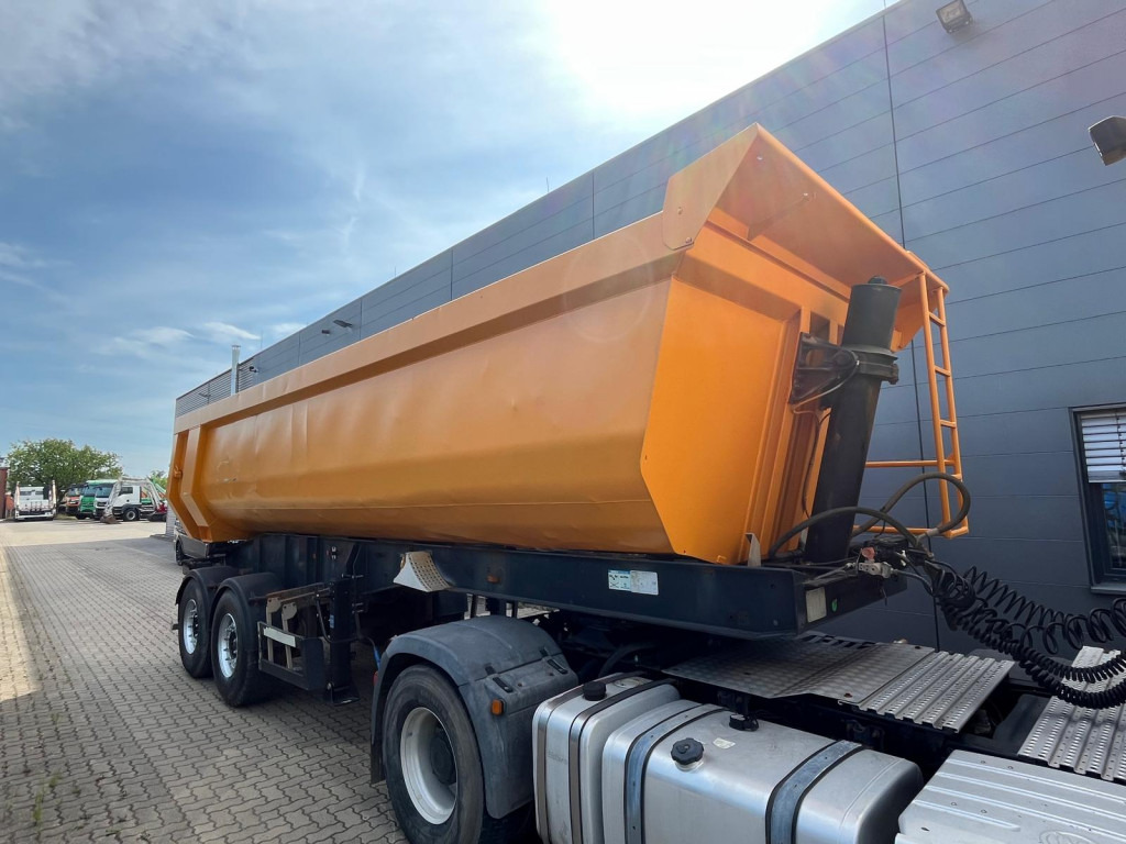 SCHWARZMUELLER K-Serie Kippauflieger K202 Halfep. ca. 24m³ - Tipper semi-trailer: picture 2 SCHWARZMUELLER K-Serie Kippauflieger K202 Halfep. ca. 24m³ - Tipper semi-trailer: picture 2