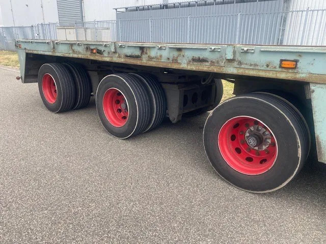 Floor open oplegger 3 asser uitschuifbaar, 2 x stuur, 1 x liftas - Dropside/ Flatbed semi-trailer: picture 3 Floor open oplegger 3 asser uitschuifbaar, 2 x stuur, 1 x liftas - Dropside/ Flatbed semi-trailer: picture 3