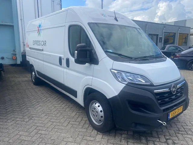Opel Movano 2.2 diesel lang en hoog met laadklep, motor problemen... - Panel van: picture 2 Opel Movano 2.2 diesel lang en hoog met laadklep, motor problemen... - Panel van: picture 2