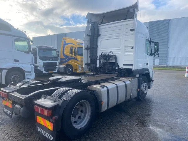 Volvo FM 370 trekker globetrotter, i shift, euro 5, low km.... - Tractor unit: picture 3 Volvo FM 370 trekker globetrotter, i shift, euro 5, low km.... - Tractor unit: picture 3