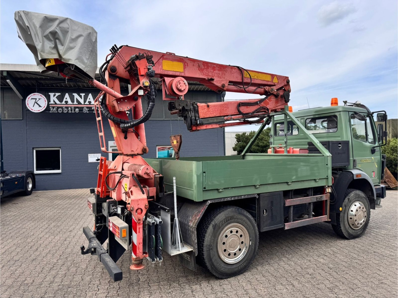 Mercedes-Benz 1417 AK Allrad Palfinger Montagekran 17,7m 64TKM - Crane truck: picture 5 Mercedes-Benz 1417 AK Allrad Palfinger Montagekran 17,7m 64TKM - Crane truck: picture 5