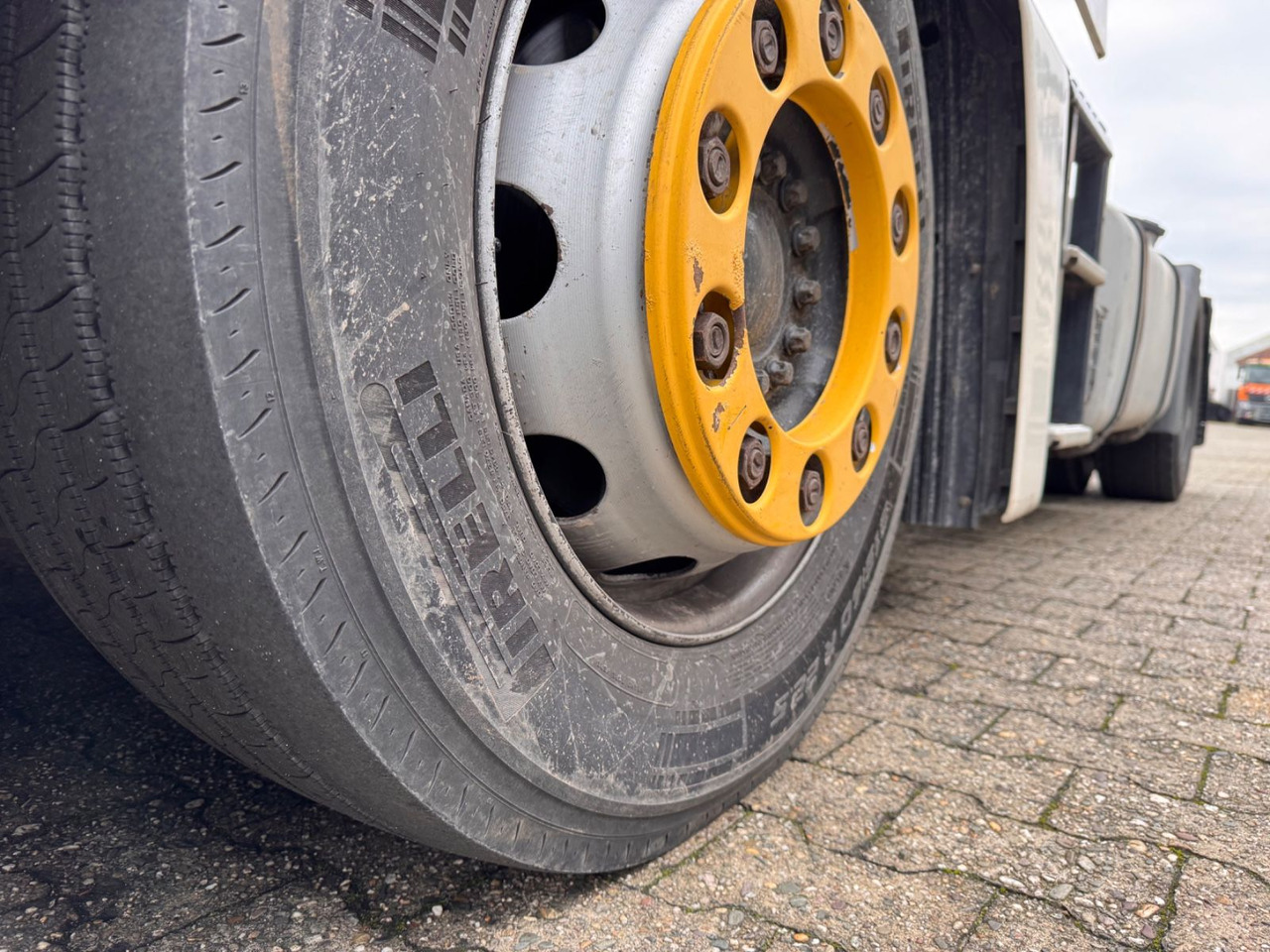 Tractor unit MAN TGX 18.440 4x2 LLS-U LowLiner XXL: picture 8 Tractor unit MAN TGX 18.440 4x2 LLS-U LowLiner XXL: picture 8