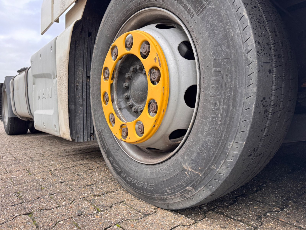 Tractor unit MAN TGX 18.440 4x2 LLS-U LowLiner XXL: picture 9 Tractor unit MAN TGX 18.440 4x2 LLS-U LowLiner XXL: picture 9