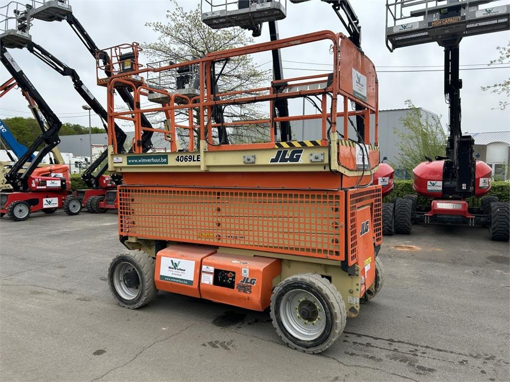 JLG 4069 LE (3614) - Scissor lift: picture 3 JLG 4069 LE (3614) - Scissor lift: picture 3