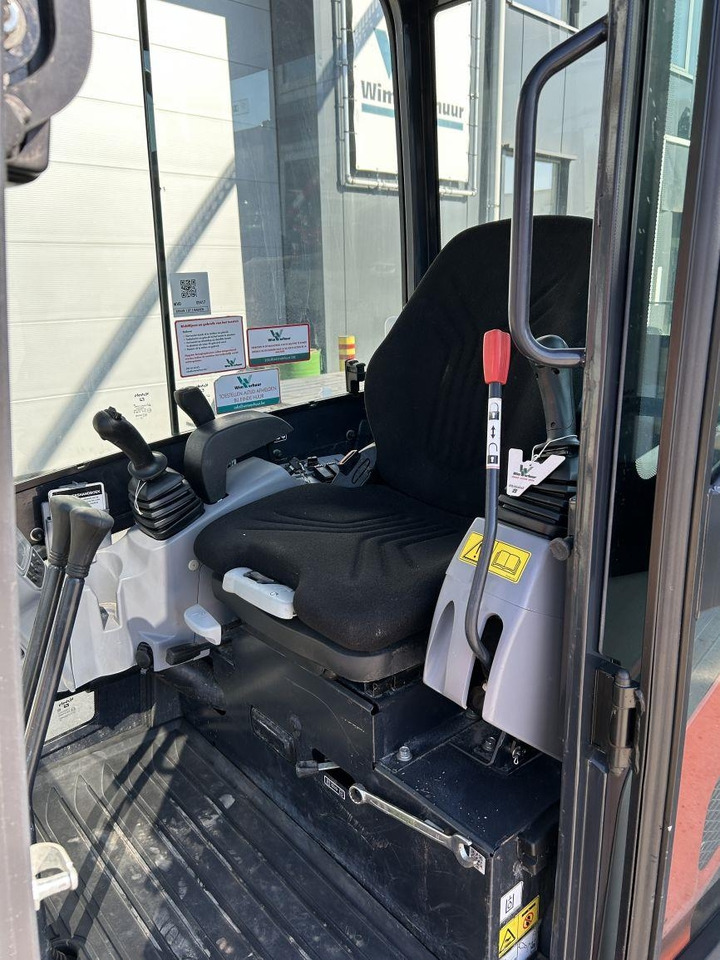 Mini excavator Kubota KX019-4 HI (9417): picture 13 Mini excavator Kubota KX019-4 HI (9417): picture 13