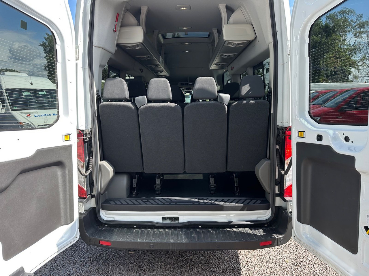 Ford Transit (Klima*PDC Vo+Hi*18 Sitze) - Minibus, Passenger van: picture 3 Ford Transit (Klima*PDC Vo+Hi*18 Sitze) - Minibus, Passenger van: picture 3