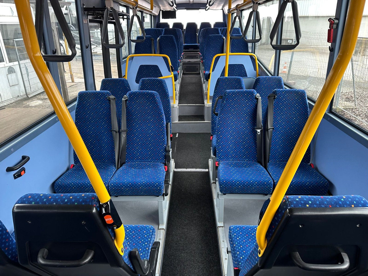 City bus Iveco Irisbus Crossway LE SFR 162 *AC*100 km/h*Schalt Iveco Irisbus Crossway LE SFR 162 *AC*100 km/h*Schalt: picture 6 City bus Iveco Irisbus Crossway LE SFR 162 *AC*100 km/h*Schalt Iveco Irisbus Crossway LE SFR 162 *AC*100 km/h*Schalt: picture 6