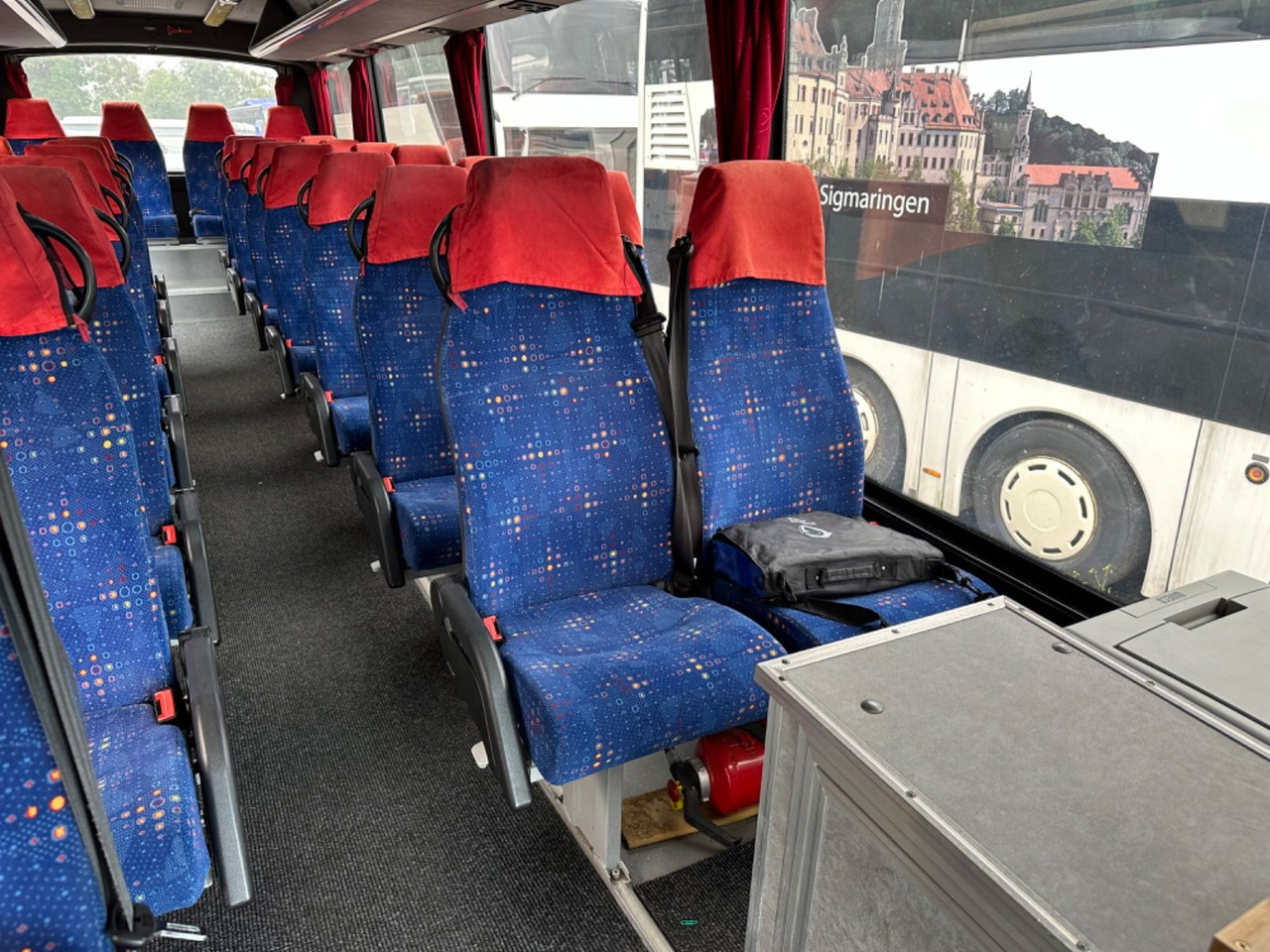 Leasing of Iveco Kapena Tema 100 (32*Sitze*DE*TOP*Schalt) O510 Iveco Kapena Tema 100 , O 510, 818, Rapido Iveco Kapena Tema 100 (32*Sitze*DE*TOP*Schalt) O510 Iveco Kapena Tema 100 , O 510, 818, Rapido: picture 19 Leasing of Iveco Kapena Tema 100 (32*Sitze*DE*TOP*Schalt) O510 Iveco Kapena Tema 100 , O 510, 818, Rapido Iveco Kapena Tema 100 (32*Sitze*DE*TOP*Schalt) O510 Iveco Kapena Tema 100 , O 510, 818, Rapido: picture 19