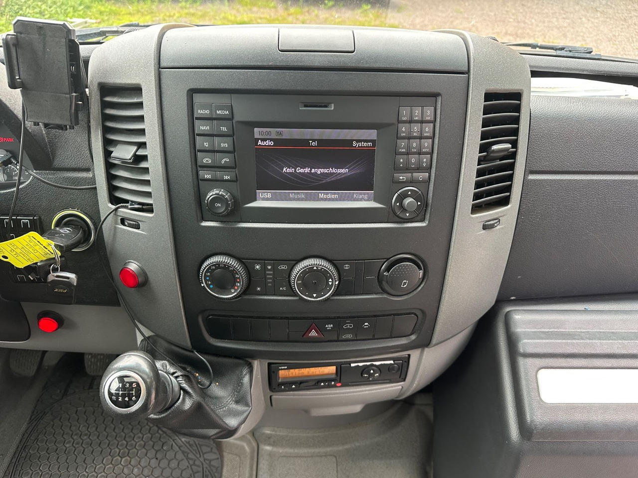 Leasing of  Mercedes-Benz Sprinter 516 CDi (DE*Klima*Reise) Mercedes-Benz Sprinter 516 CDi (DE*Klima*Reise): picture 12
