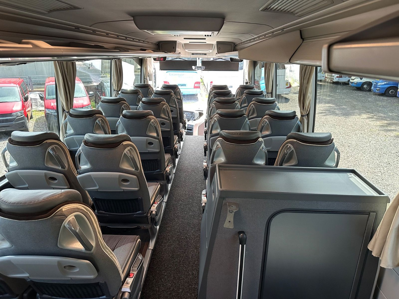 Coach Mercedes-Benz Tourismo E 15 RHD (wenig Km*TOP*DE): picture 22 Coach Mercedes-Benz Tourismo E 15 RHD (wenig Km*TOP*DE): picture 22