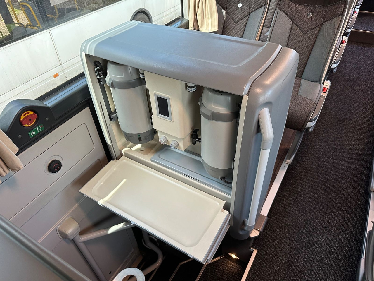 Coach Mercedes-Benz Tourismo E 15 RHD (wenig Km*TOP*DE): picture 21 Coach Mercedes-Benz Tourismo E 15 RHD (wenig Km*TOP*DE): picture 21