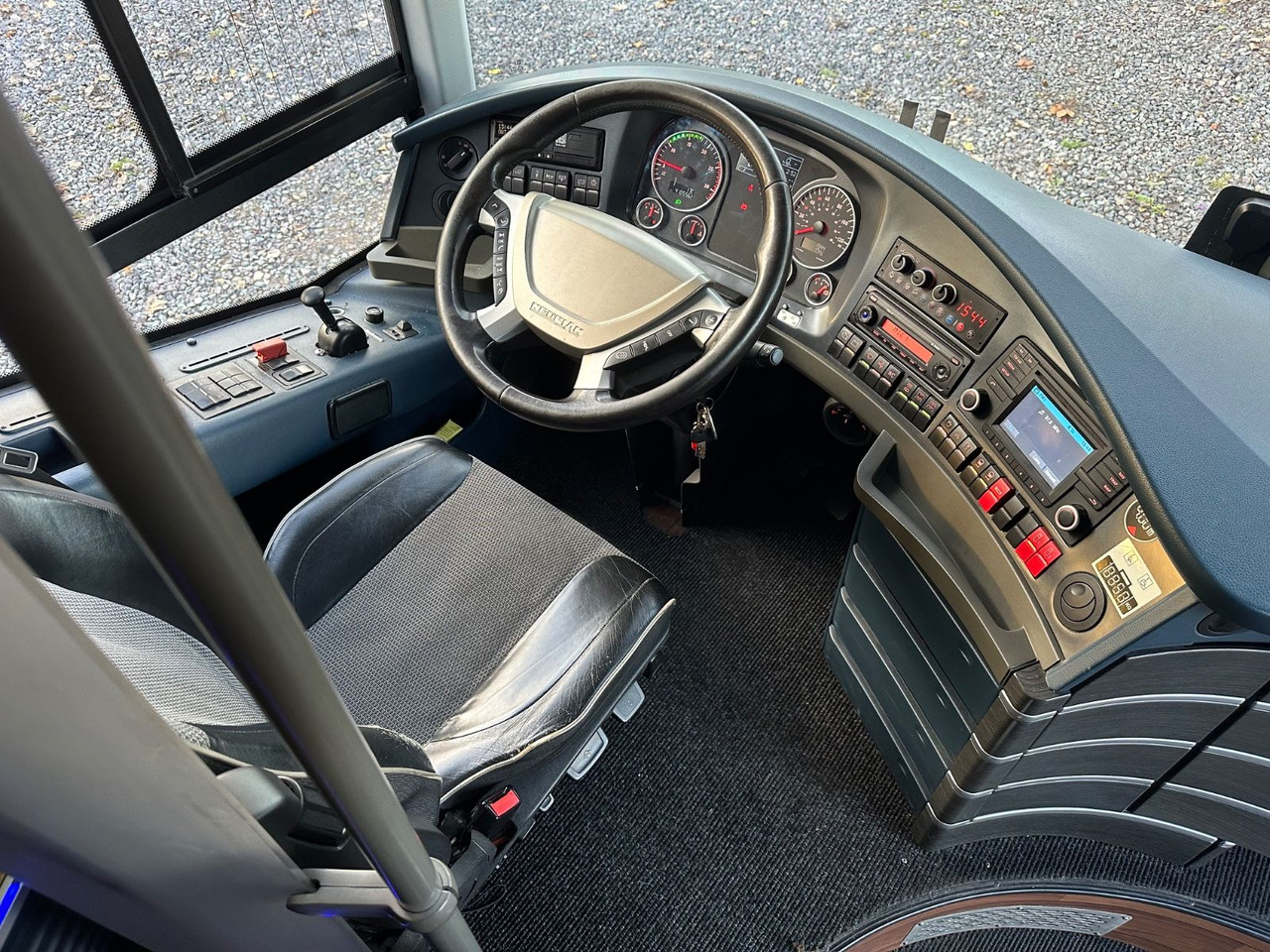 Neoplan P06 Skyliner L (78 Sitze*TOP*Panorama) - Double-decker bus: picture 5 Neoplan P06 Skyliner L (78 Sitze*TOP*Panorama) - Double-decker bus: picture 5