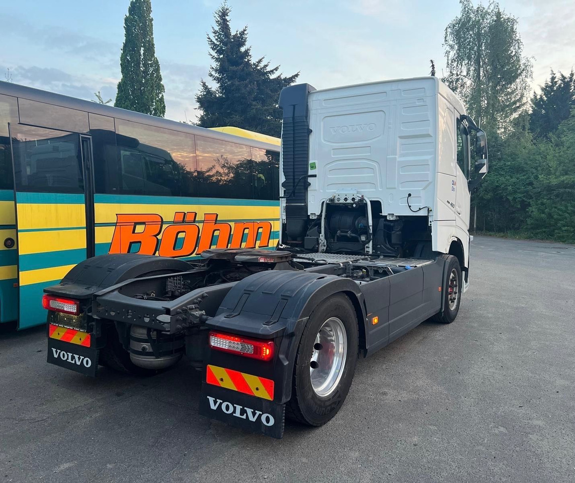 Volvo FH 460 Klima*4x2*Retarder - Tractor unit: picture 2 Volvo FH 460 Klima*4x2*Retarder - Tractor unit: picture 2
