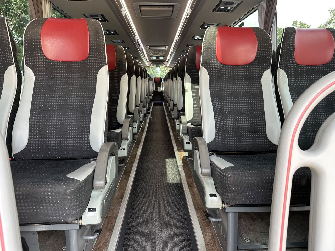 Coach Vanhool TX16 Astron (TOP) 417 HDH/ 517 HDH: picture 21